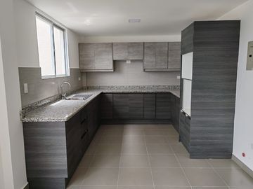 Se Vende Hermoso Departamento de 2 Dorm. La Armenia 1 Valle de Los Chillos