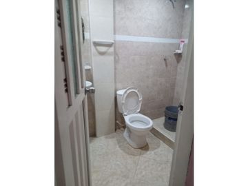 SE VENDE APARTAMENTO EN EL BARRIO GRANADA MONTERA CÓRDOBA