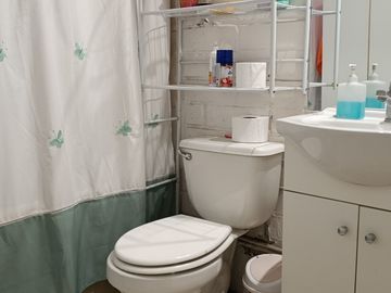INIZIA PROPIEDADES VENDE LINDA CASA DE DOS PISOS EN BUIN