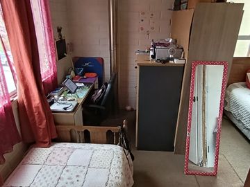 INIZIA PROPIEDADES VENDE LINDA CASA DE DOS PISOS EN BUIN