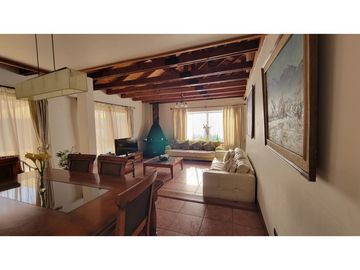Venta casa Los Andes 4D 3B piscina, Condominio El Encanto