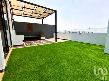 Venta de casa sobre periférico a la altura del CEA Cuautlancingo