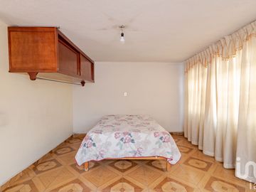 Casa en venta en San Miguel Xalostoc, Ecatepec Edo. Méx.