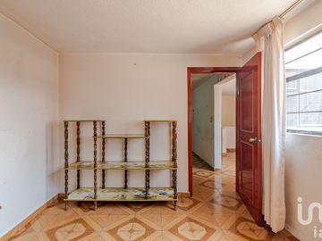 Casa en venta en San Miguel Xalostoc, Ecatepec Edo. Méx.