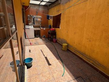 CASA EN VENTA EN JARDINES DE MORELOS, SECCIÓN FUENTES