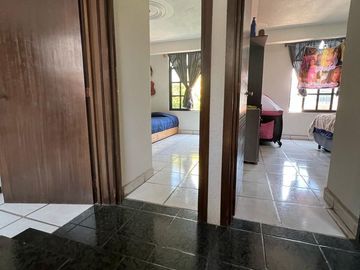 CASA EN VENTA EN JARDINES DE MORELOS, SECCIÓN FUENTES