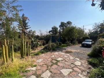 2D 1B con 4000 m2 terreno. Galpón 21 m2
