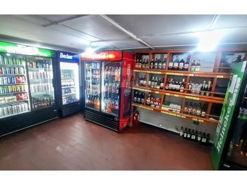 ¡Gran Oportunidad Comercial en Buin!