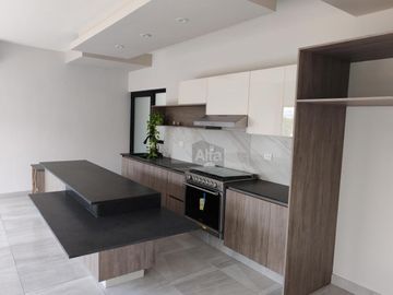 Casa en Venta en Lomas de la Rioja (Riviera Veracruzana)