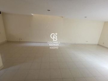 VENTA DE CASA EN SANTA ANA TLAPALTITLÁN, TOLUCA, ESTADO DE MÉXICO