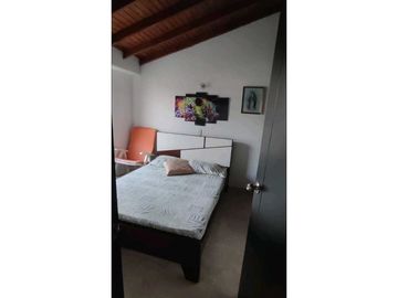 VENTA DE HERMOSA CASA EN MONTE ESMERALDA EN CARTAGO VALLE