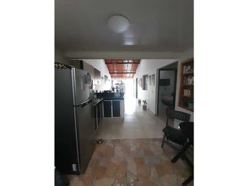 VENTA DE HERMOSA CASA EN MONTE ESMERALDA EN CARTAGO VALLE
