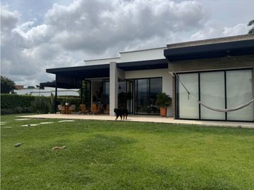 ALQUILO BELLA CASA CAMPESTRE VIA PEREIRA-ARMENIA