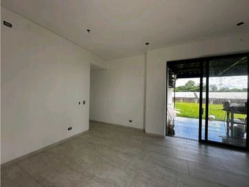 VENDO /ALQUILO CASA CAMPESTRE EN ZARAGOZA VALLE