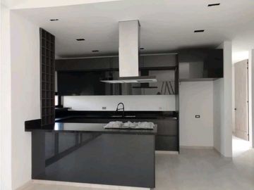 VENDO /ALQUILO CASA CAMPESTRE EN ZARAGOZA VALLE