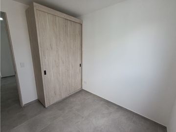 ALQUILO BELLO APARTAMENTO CERCA AL PARQUE OLAYA HERRERA DE PEREIRA