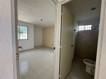 Casa en venta PASEOS DE OPICHEN | ENTREGA INMEDIATA |