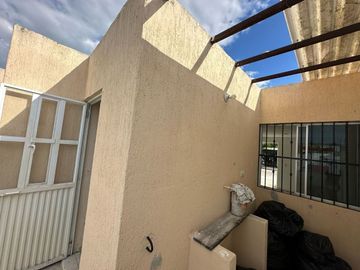 Casa en venta PASEOS DE OPICHEN | ENTREGA INMEDIATA |