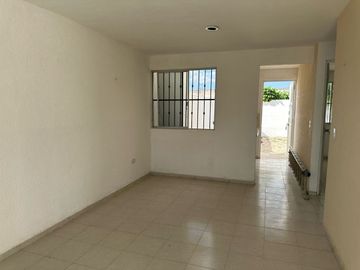 Casa en venta PASEOS DE OPICHEN | ENTREGA INMEDIATA |