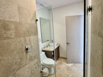 VENTA HERMOSO PENTHOUSE CON TERRAZA PRIVADA  EN ZIMA ZIBATA