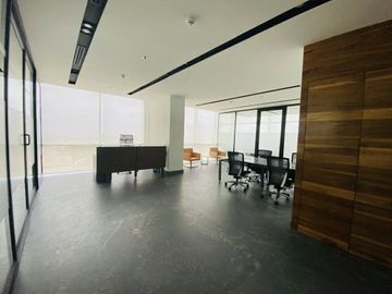 EXCELENTES OFICINAS AMUEBLADAS EN VENTA,  INFINITI  CENTER  SANTA FE