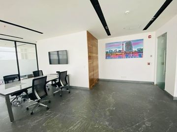 EXCELENTES OFICINAS AMUEBLADAS EN VENTA,  INFINITI  CENTER  SANTA FE
