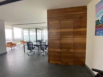 EXCELENTES OFICINAS AMUEBLADAS EN VENTA,  INFINITI  CENTER  SANTA FE