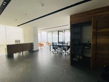 EXCELENTES OFICINAS AMUEBLADAS EN VENTA,  INFINITI  CENTER  SANTA FE