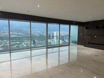 DEPARTAMENTO EN VENTA Y RENTA TORRE LA LOMA