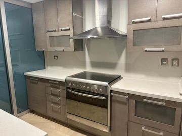 DEPARTAMENTO EN VENTA Y RENTA TORRE LA LOMA