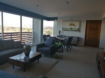 PENTHOUSE CON ROOF GARDEN EN VENTA EN JURIQUILLA QUERETARO.