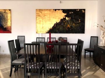 Residencia en venta en Cuernavaca con hermosa vista y seguridad 24/7