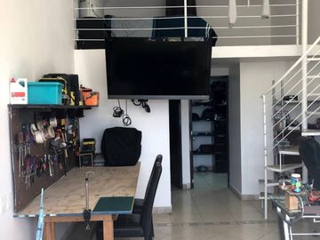 Residencia en venta en Cuernavaca con hermosa vista y seguridad 24/7