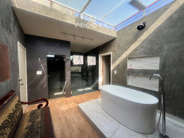 RESIDENCIA EN VENTA FRACCIONAMIENTO COLINAS DEL MARTEL, ZAPOPAN