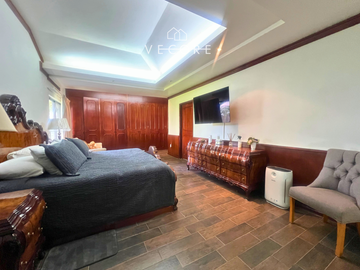 RESIDENCIA EN VENTA FRACCIONAMIENTO COLINAS DEL MARTEL, ZAPOPAN