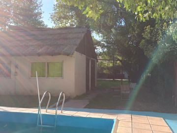 VENTA - QUINTA  2 HABITACIONES - SAUCE MONTRUL