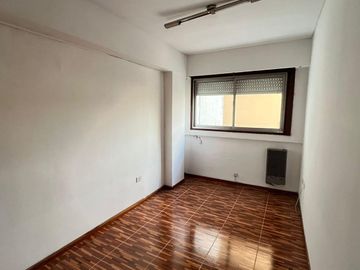 Departamento 2 dormitorios alquiler en La Plata