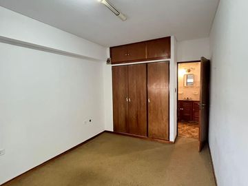 Departamento 2 dormitorios alquiler en La Plata