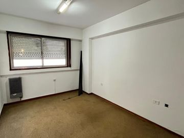Departamento 2 dormitorios alquiler en La Plata