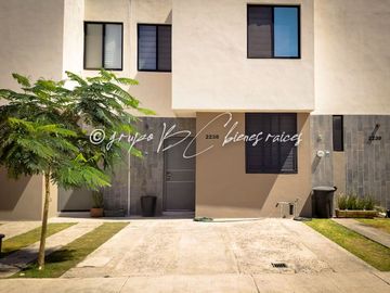 Casa en Venta ,Tlajomulco de Zuñiga.