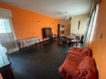 Casa en Villa Luzuriaga
