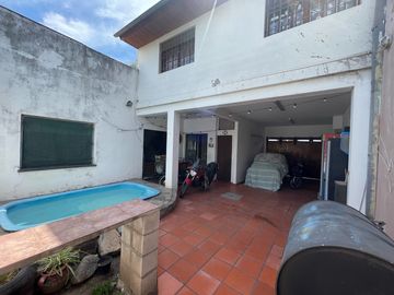 Casa en Villa Luzuriaga