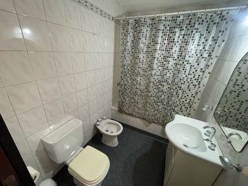 Casa en Villa Luzuriaga
