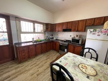 Casa en Villa Luzuriaga