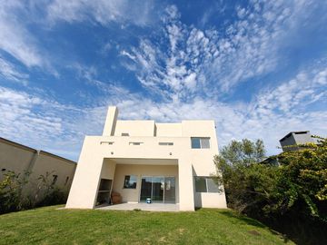 Casa en Santa Elena