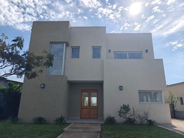 Casa en Santa Elena