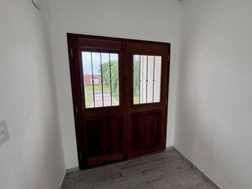 VENTA CASA SAN SEBASTIAN AREA 8