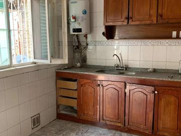 Casas en venta - 5 Dormitorios 3 Baños - Ezeiza