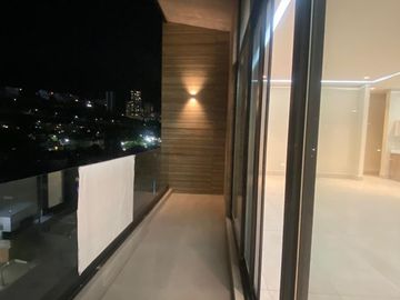 DEPARTAMENTO EN PRIMERA AVENIDA