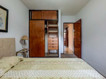 Departamento de 2 dormitorios, balcón y lavadero, Luis Agote